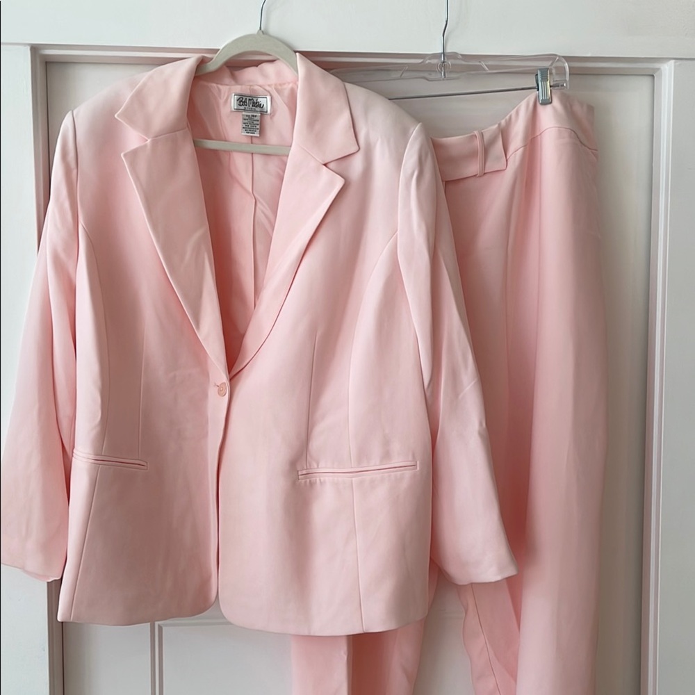 Chic Pink Blazer and Pants Set